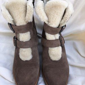 Naturalizer taupe suede and faux fur winter ankle boots - size 9